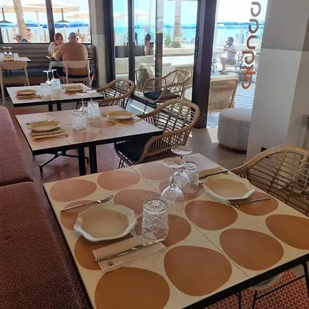 Akquaaa Boutique Hotel