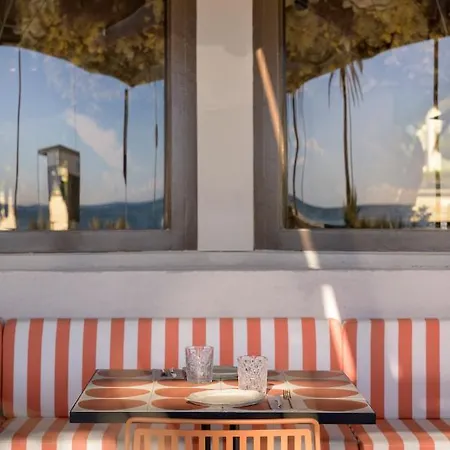 Akquaaa Boutique Hotel 4*
