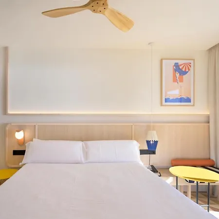 Hotel Akquaaa Boutique Calafell
