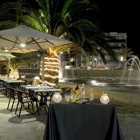 Akquaaa Boutique Hotel 4*