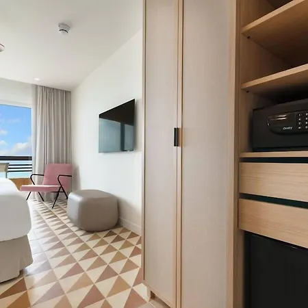 Akquaaa Boutique 4*