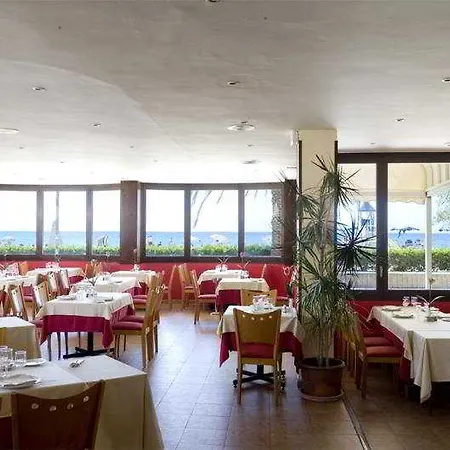 Akquaaa Boutique Hotel 4*