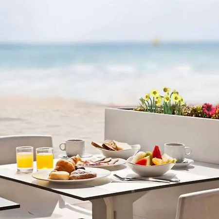 Akquaaa Boutique Hotel