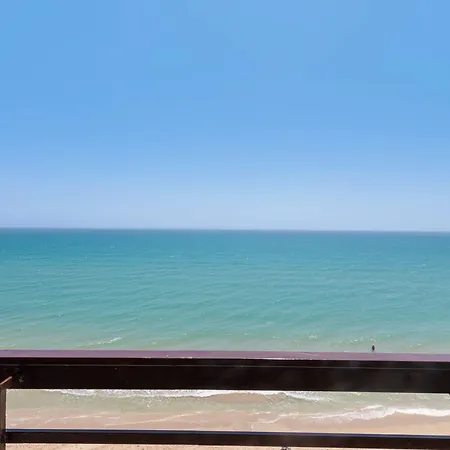 Akquaaa Boutique Hotel 4*